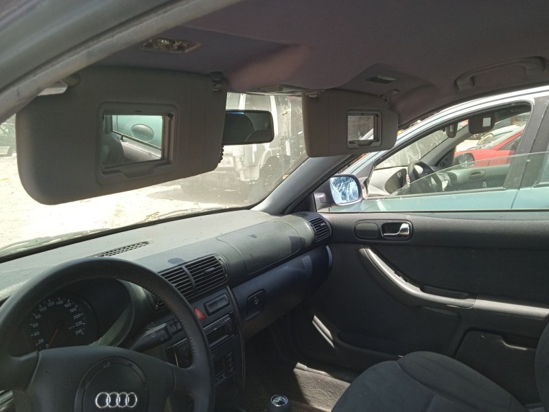 audi a3 (8l1) del año 1999