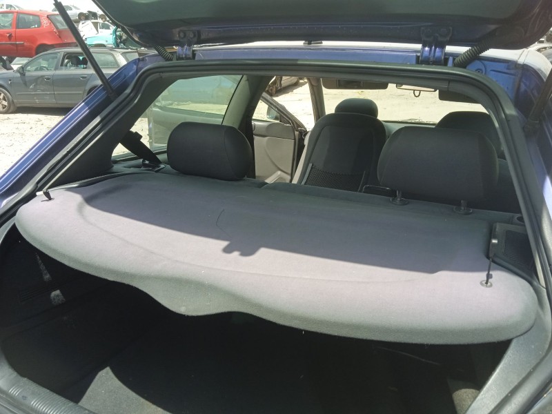 audi a3 (8l1) del año 1999