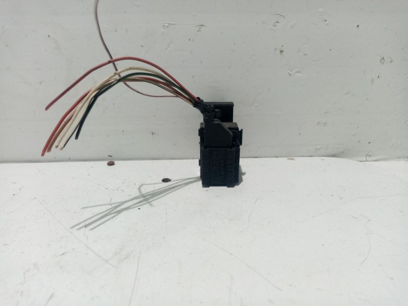 Recambio de mando elevalunas delantero derecho para audi a3 (8l1) 1.9 tdi referencia OEM IAM 8L0959855A  