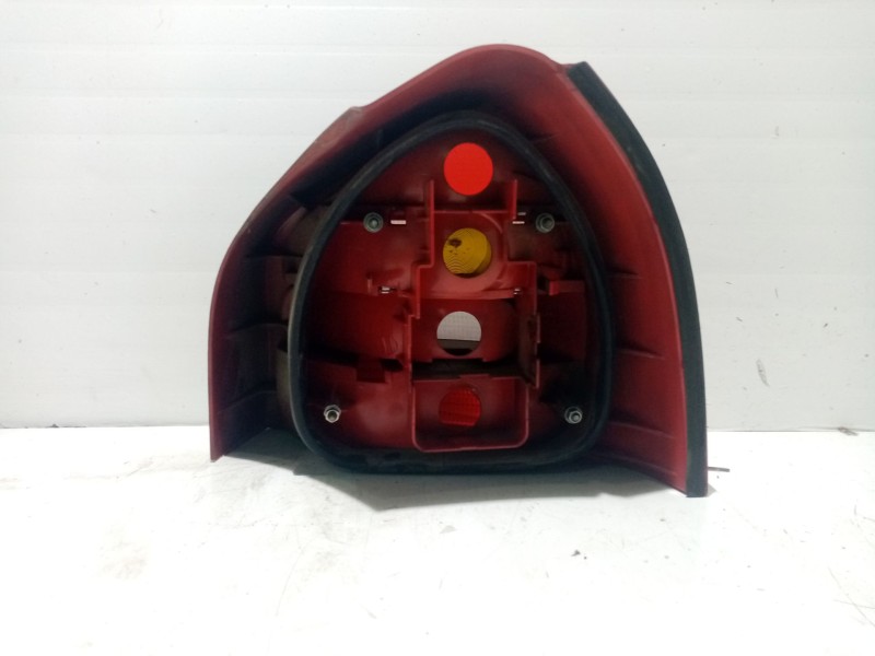 Recambio de piloto trasero izquierdo para audi a3 (8l1) 1.9 tdi referencia OEM IAM 8L0945095A  