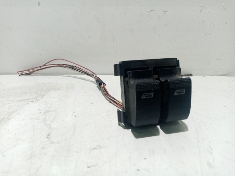 Recambio de mando elevalunas delantero izquierdo para audi a3 (8l1) 1.9 tdi referencia OEM IAM 8L0959851  