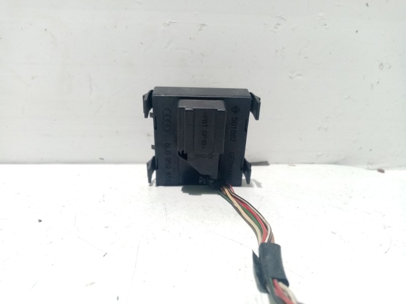Recambio de mando elevalunas delantero izquierdo para audi a3 (8l1) 1.9 tdi referencia OEM IAM 8L0959851  