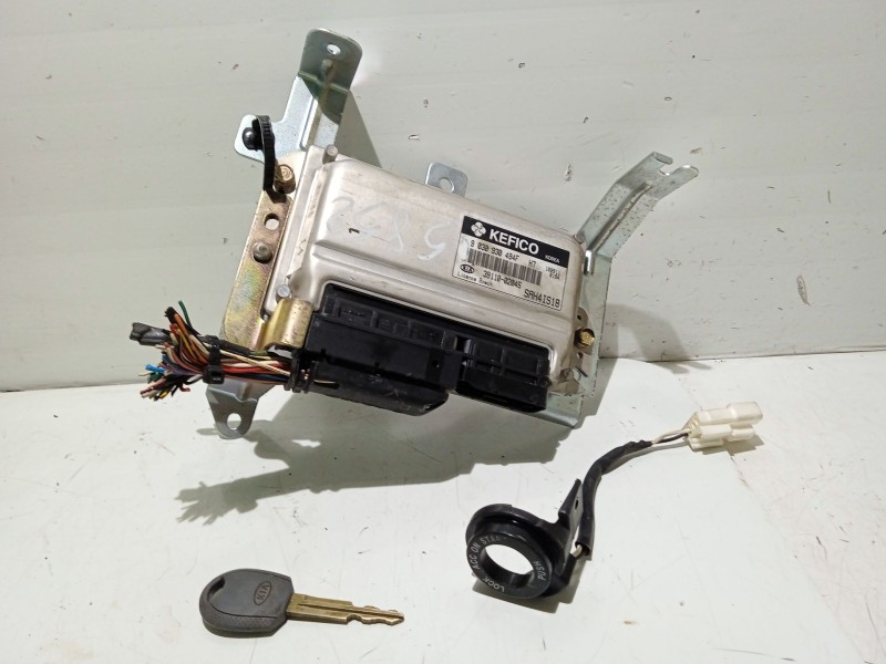 Recambio de centralita motor uce para kia picanto i (sa) 1.1 referencia OEM IAM KITINMOVILIZADOR 3911002045 / 9030930494F 819000