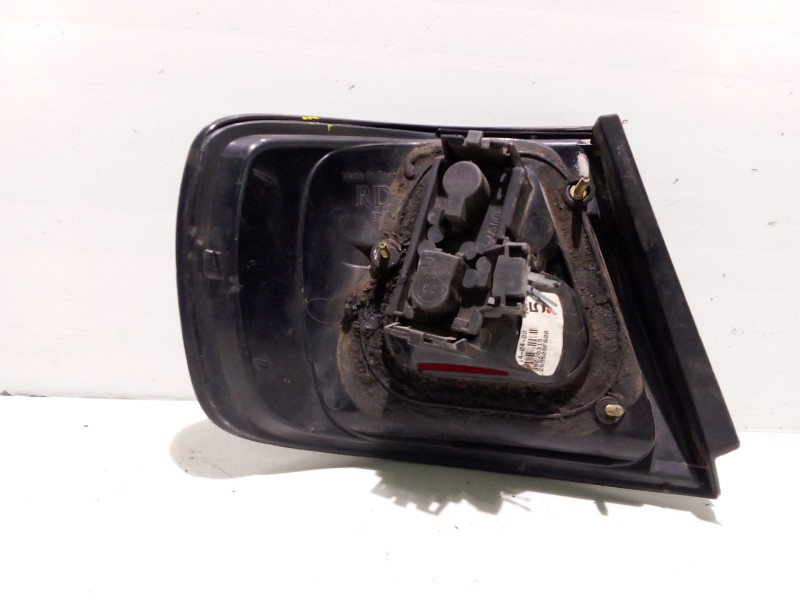 Recambio de piloto trasero derecho para nissan primera berlina (p11) referencia OEM IAM   