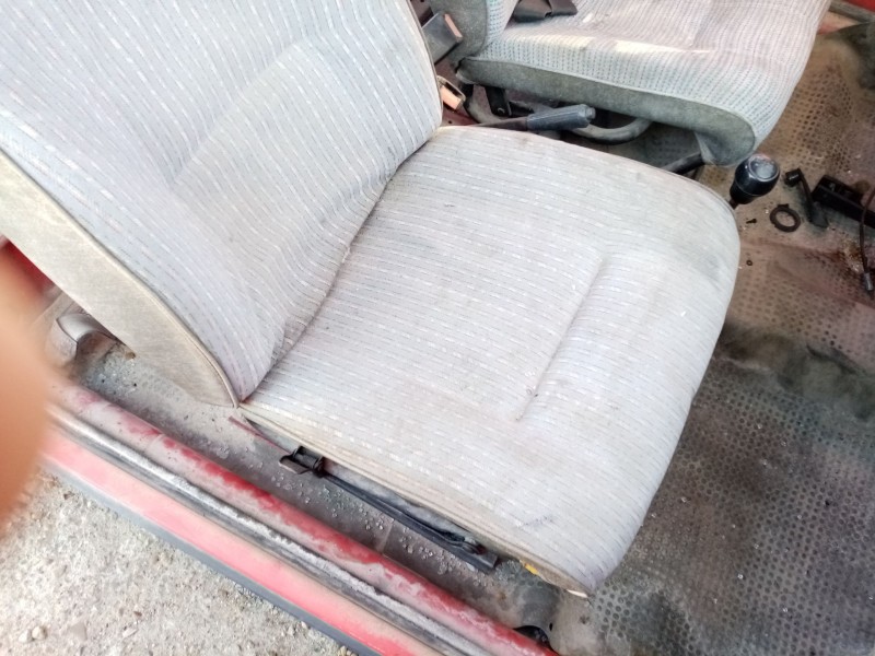 Recambio de asiento delantero derecho para seat terra (24) 1.4 d referencia OEM IAM   