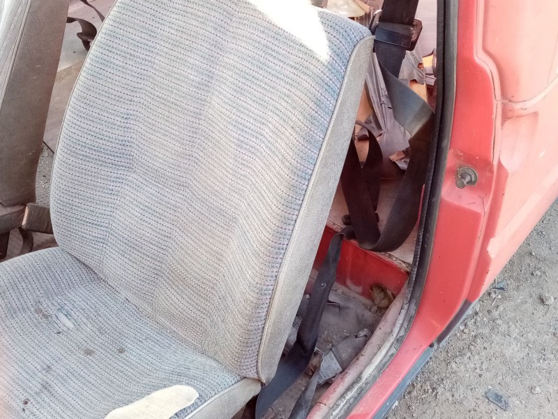 Recambio de asiento delantero izquierdo para seat terra (24) 1.4 d referencia OEM IAM   