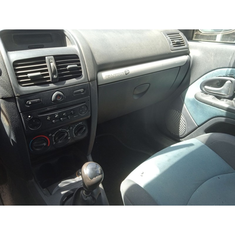 renault clio ii (bb_, cb_) del año 2003