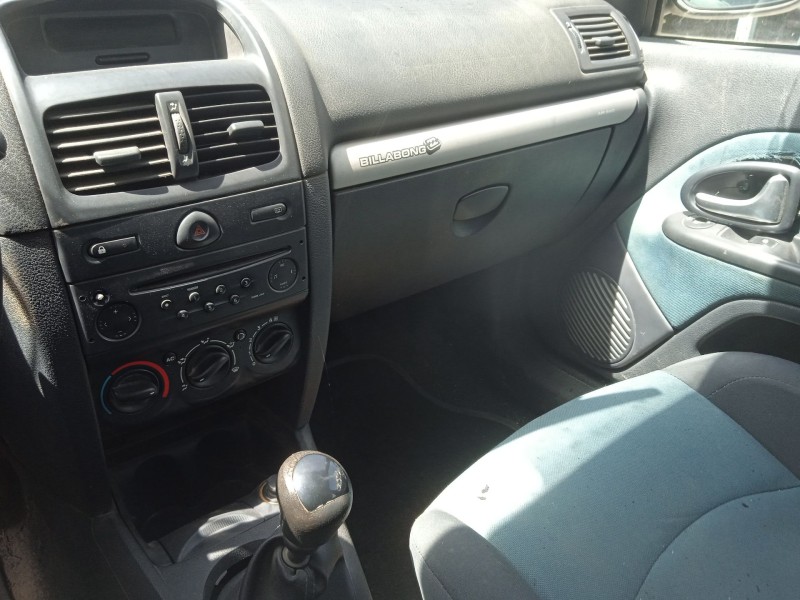 renault clio ii (bb_, cb_) del año 2003