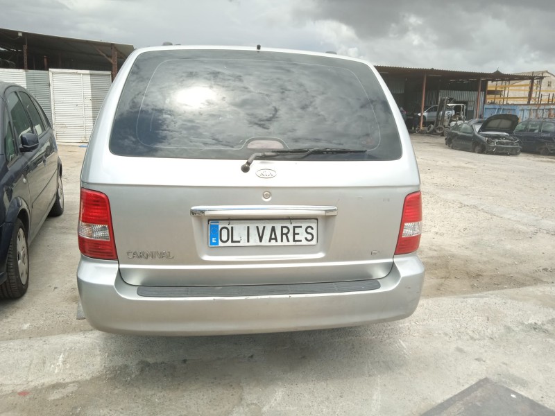 kia carnival ii (gq) del año 2004