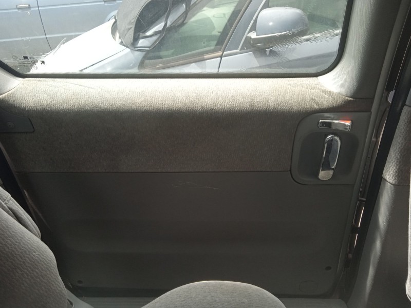 kia carnival ii (gq) del año 2004