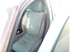 Recambio de asiento delantero izquierdo para renault clio ii (bb_, cb_) 1.5 dci (b/cb08) referencia OEM IAM 7701053780  77010487