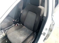 Recambio de asiento delantero izquierdo para kia cee´d hatchback (ed) 1.4 cvvt referencia OEM IAM 882021H295BA2  884041H115BA2