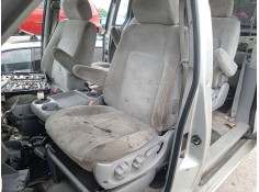 Recambio de asiento delantero izquierdo para kia carnival ii (gq) 2.9 crdi referencia OEM IAM 883104D121  