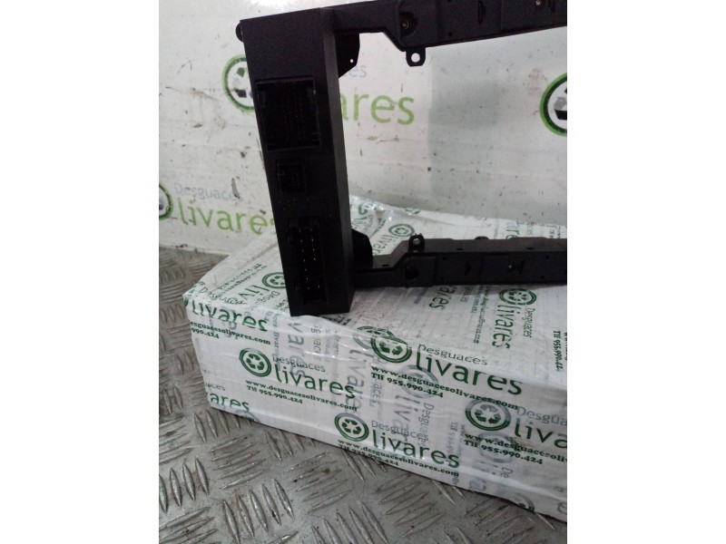 Recambio de mando elevalunas delantero izquierdo para  referencia OEM IAM A1638205010  