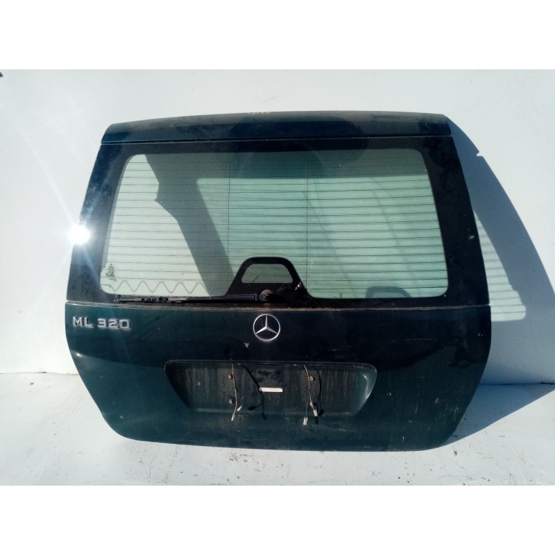 Recambio de porton trasero para mercedes-benz clase m (w163) 320 (163.154) referencia OEM IAM 1637401105  