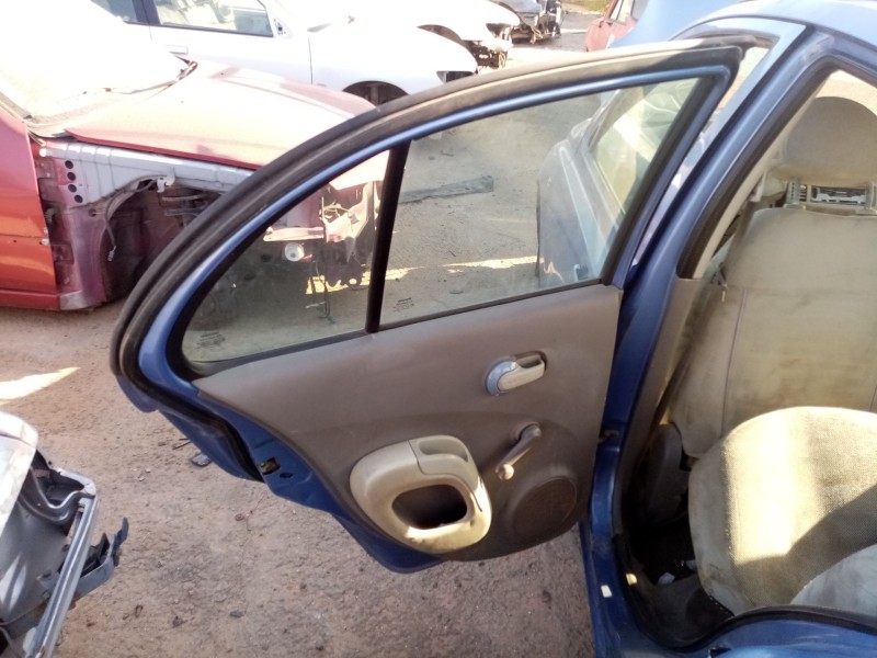 Recambio de puerta trasera izquierda para nissan micra iii (k12) 1.2 16v referencia OEM IAM 82101AX130  