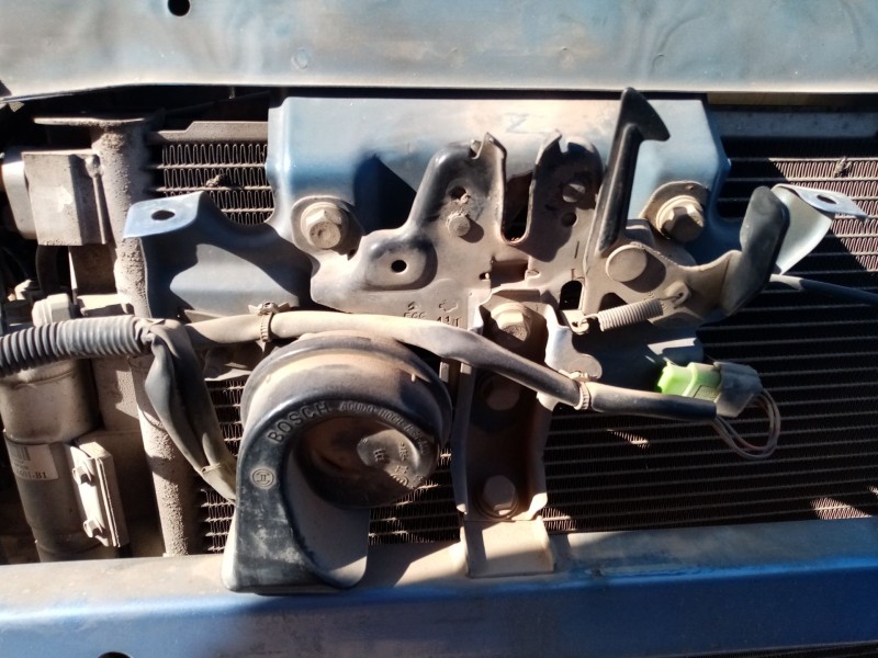 Recambio de cerradura capot para nissan micra iii (k12) 1.2 16v referencia OEM IAM 65601AX610  