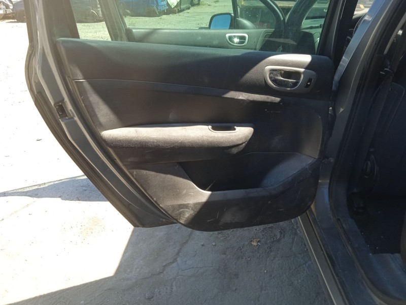 peugeot 307 sw (3h) del año 2004