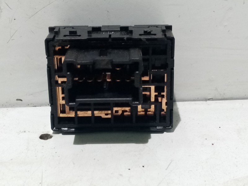 Recambio de mando retrovisor para nissan micra iii (k12) 1.2 16v referencia OEM IAM 050219  