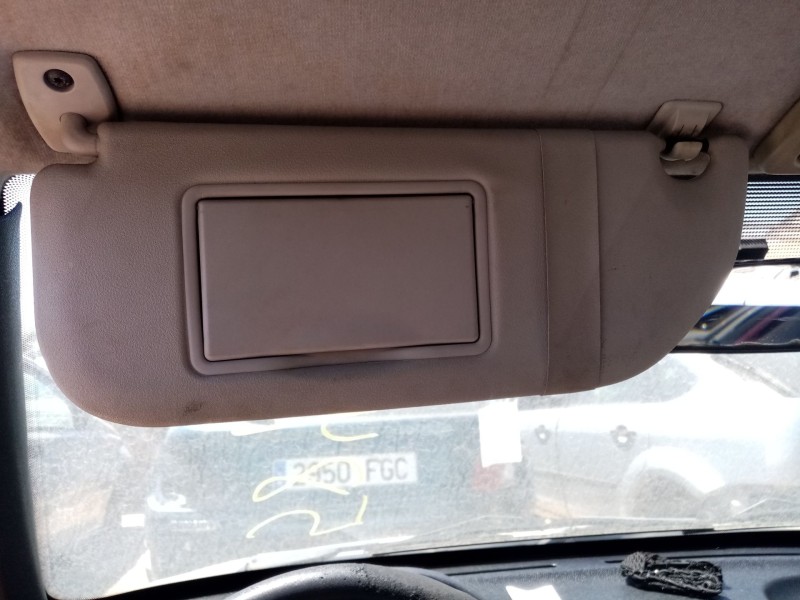 Recambio de parasol izquierdo para peugeot 106 ii (1a_, 1c_) 1.5 d referencia OEM IAM 8143GA  