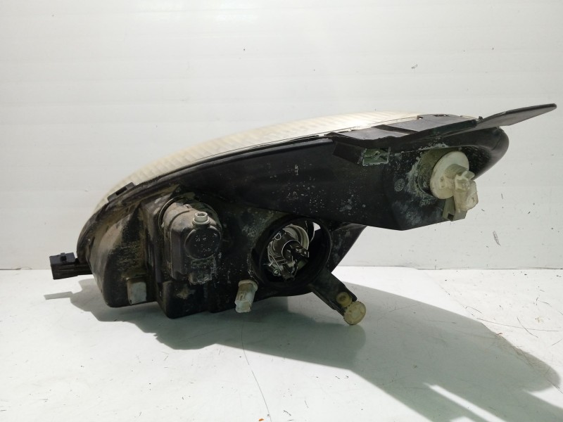 Recambio de faro derecho para citroën xsara picasso (n68) 2.0 hdi referencia OEM IAM 6205W0   Recambio de faro derecho para citroën xsara picasso (n68) 2.0 hdi referencia OEM IAM 6205W0