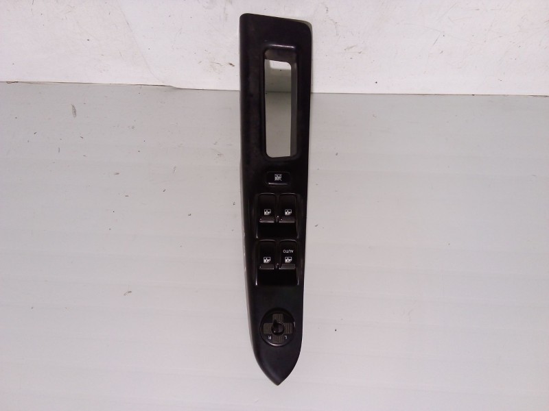 Recambio de mando elevalunas delantero izquierdo para kia sephia ll 1.6 cat referencia OEM IAM 0K24A66350B  