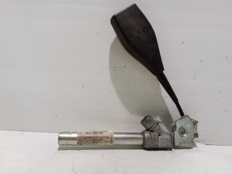 Recambio de pretensor airbag derecho para renault kangoo 1.5 dci diesel referencia OEM IAM 8200448864G  