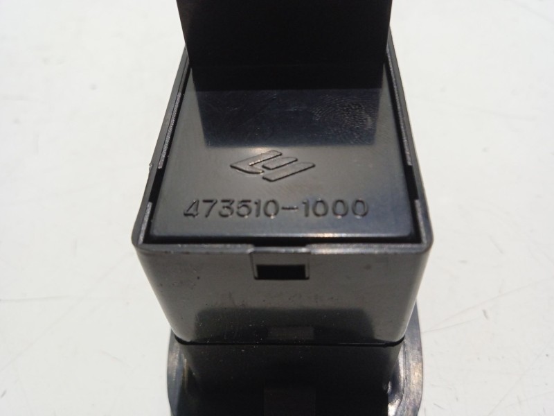 Recambio de mando elevalunas delantero derecho para kia sephia sedán (fa) 1.5 i referencia OEM IAM 4735101000  