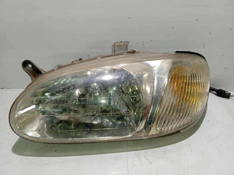 Recambio de faro izquierdo para kia sephia sedán (fa) 1.5 i referencia OEM IAM 0K2AC51040A 0K2AG51040A 