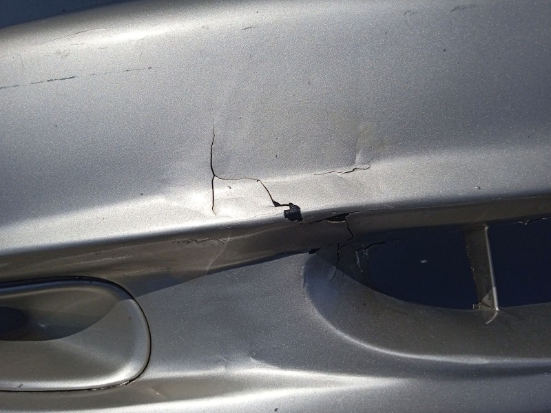 Recambio de paragolpes delantero para kia sephia sedán (fa) 1.5 i referencia OEM IAM 0K2A150030XX  