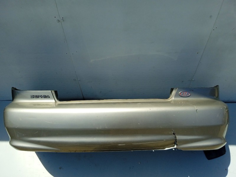 Recambio de paragolpes trasero para kia sephia sedán (fa) 1.5 i referencia OEM IAM 0K2A150220BXX  