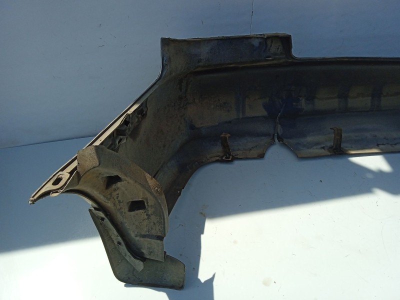 Recambio de paragolpes trasero para kia sephia sedán (fa) 1.5 i referencia OEM IAM 0K2A150220BXX  