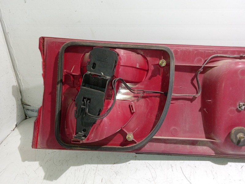 Recambio de piloto trasero central para seat alhambra (7v8, 7v9) 1.9 tdi referencia OEM IAM 7M1945107E  