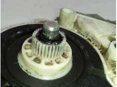 Recambio de motor elevalunas delantero derecho para citroën xsara picasso (n68) 2.0 hdi referencia OEM IAM 9222F9   2