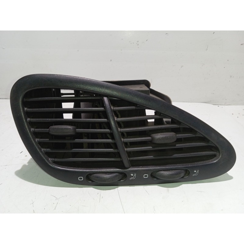 Recambio de rejilla aireadora para seat alhambra (7v8, 7v9) 1.9 tdi referencia OEM IAM 7M1819728E  