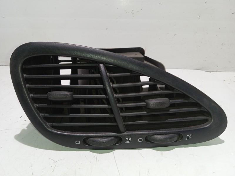 Recambio de rejilla aireadora para seat alhambra (7v8, 7v9) 1.9 tdi referencia OEM IAM 7M1819728E  