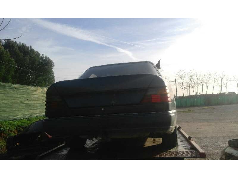 mercedes clase e (w124) berlina 2.5 diesel cat   |   0.92 - ... | 1992 | 90 cv / 66 kw del año 1992