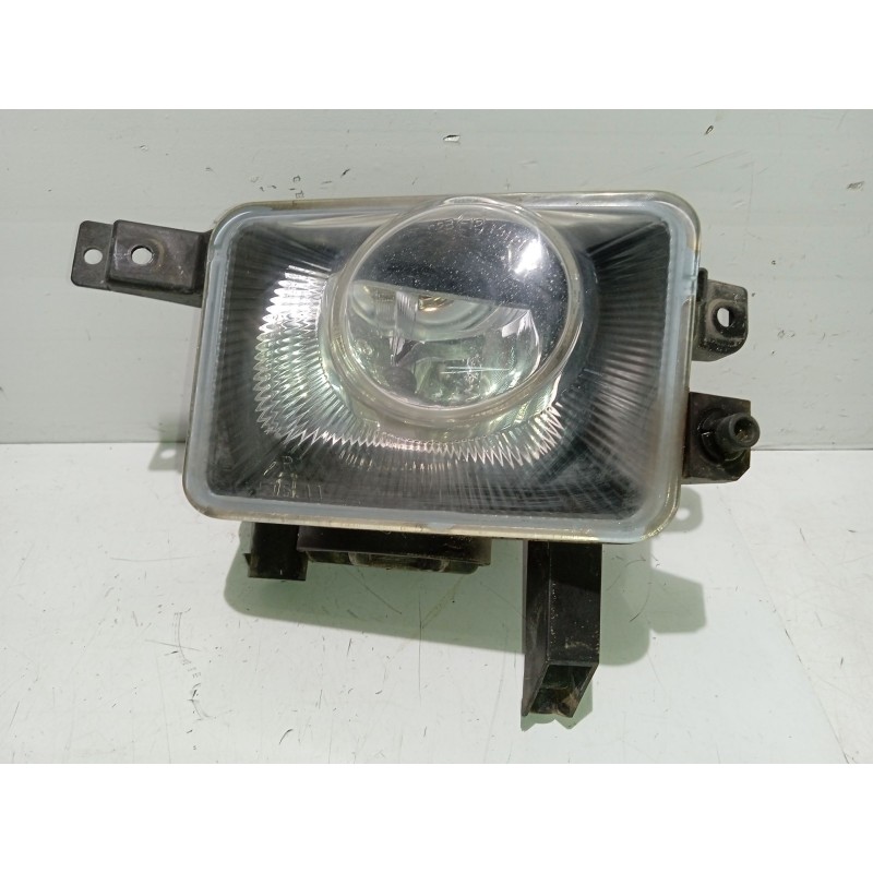 Recambio de faro antiniebla derecho para opel corsa c (x01) 1.3 cdti (f08, f68) referencia OEM IAM 13118671  