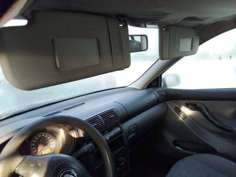 seat leon (1m1) del año 2001