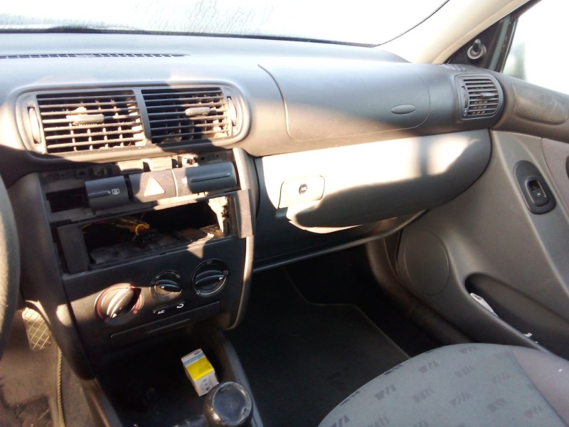 seat leon (1m1) del año 2001