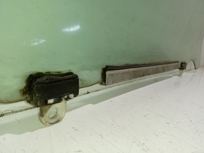 Recambio de luna delantera izquierda para toyota rav 4 iii (_a3_) 2.2 d 4wd (ala30_) referencia OEM IAM 6810242160  