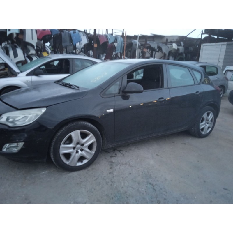 opel astra j (p10) del año 2011