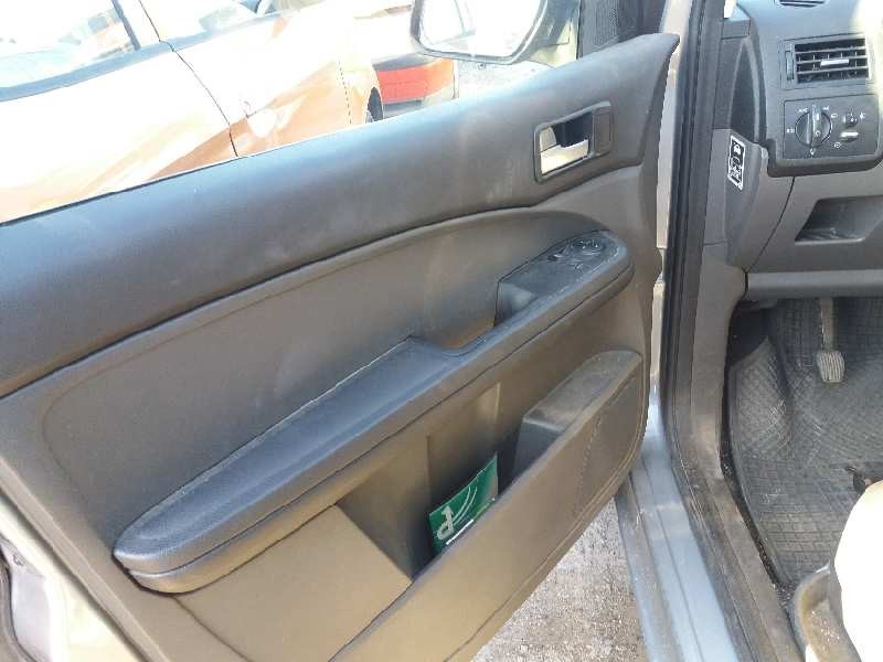 ford focus c-max (cap) trend (d)   |   06.03 - 12.07 | 2003 - 2007 | 101 cv / 74 kw del año 2003