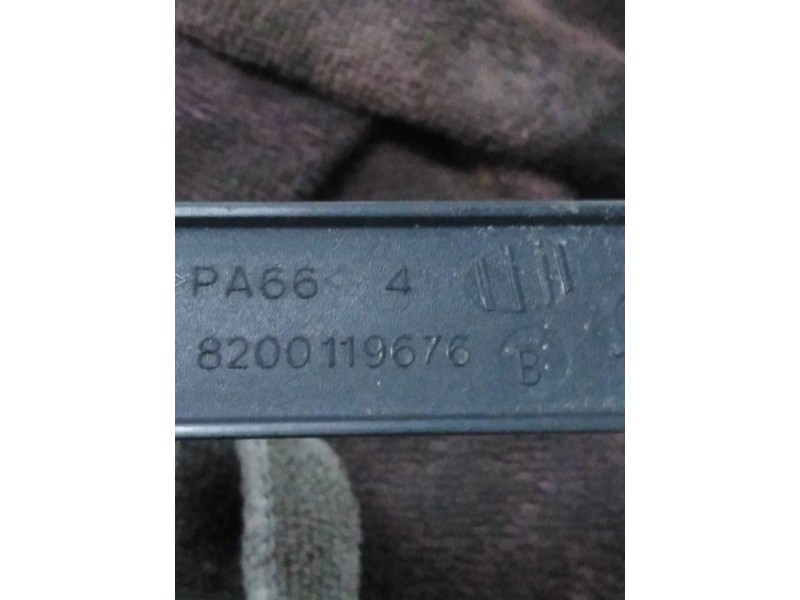 Recambio de no identificado para  referencia OEM IAM 8200119676 B   Recambio de no identificado para  referencia OEM IAM 8200119676 B