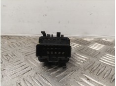 Recambio de mando elevalunas delantero izquierdo para renault clio ii fase ii 1.2 referencia OEM IAM    2