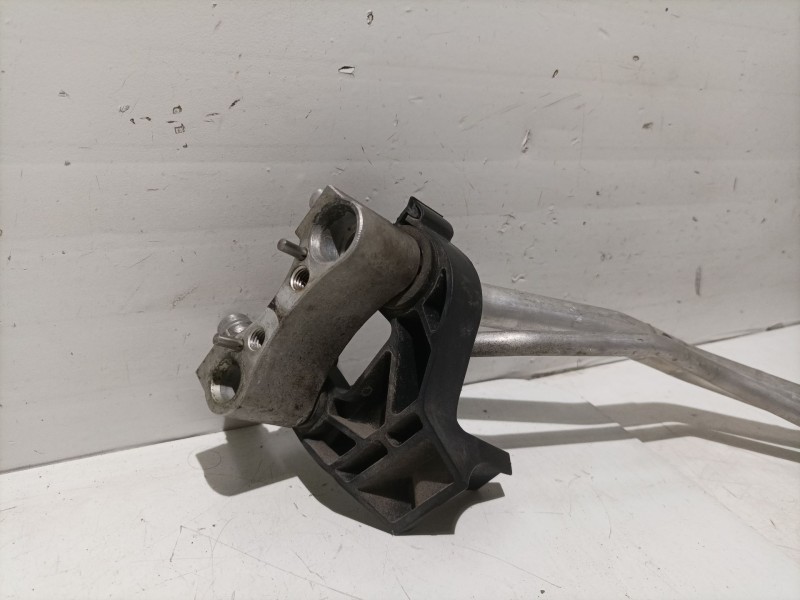 Recambio de tubo aire acondicionado para bmw x5 (e70) 3.0 d referencia OEM IAM 6945725  