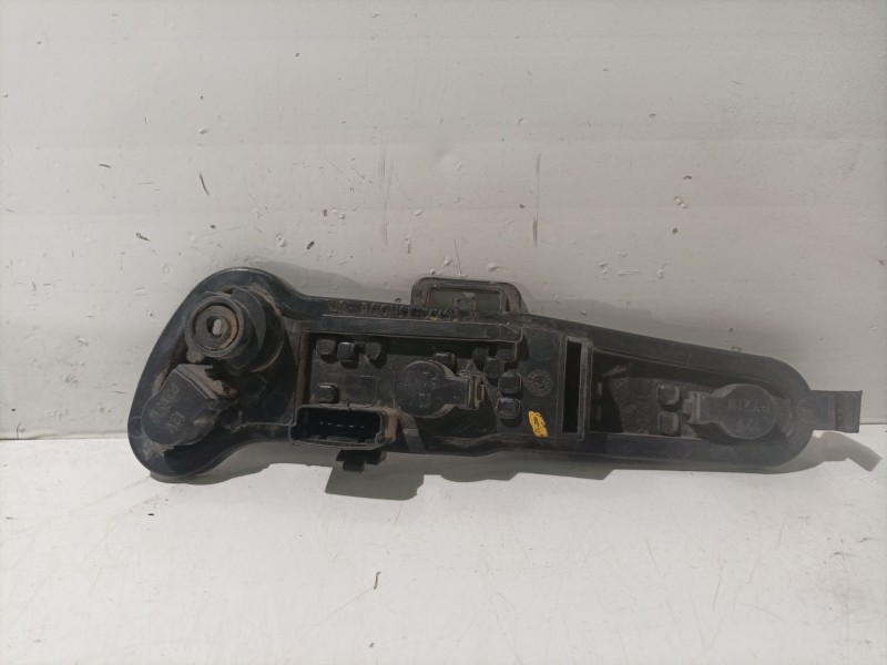Recambio de portalamparas para citroën c4 coupe vtr referencia OEM IAM 4CXX13N004BD 4CXX-13N004-BD 