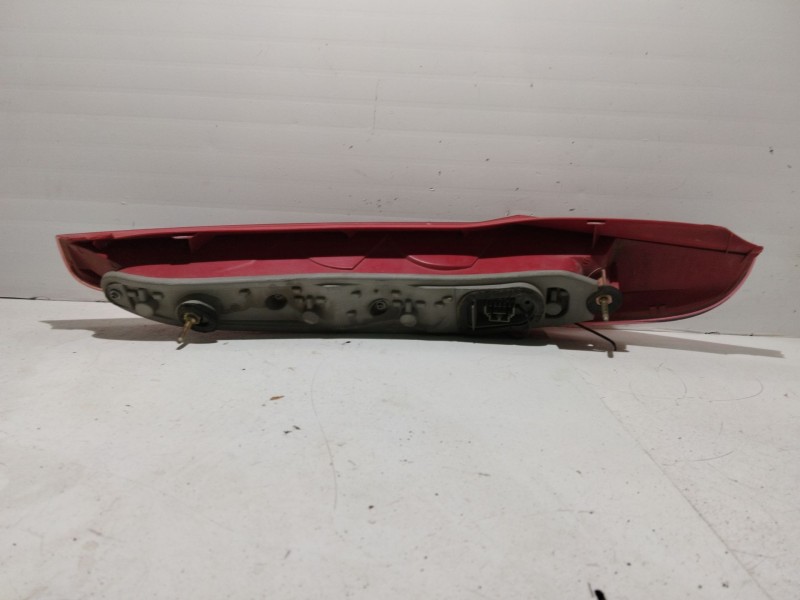 Recambio de piloto trasero derecho para fiat punto berlina (176) referencia OEM IAM   