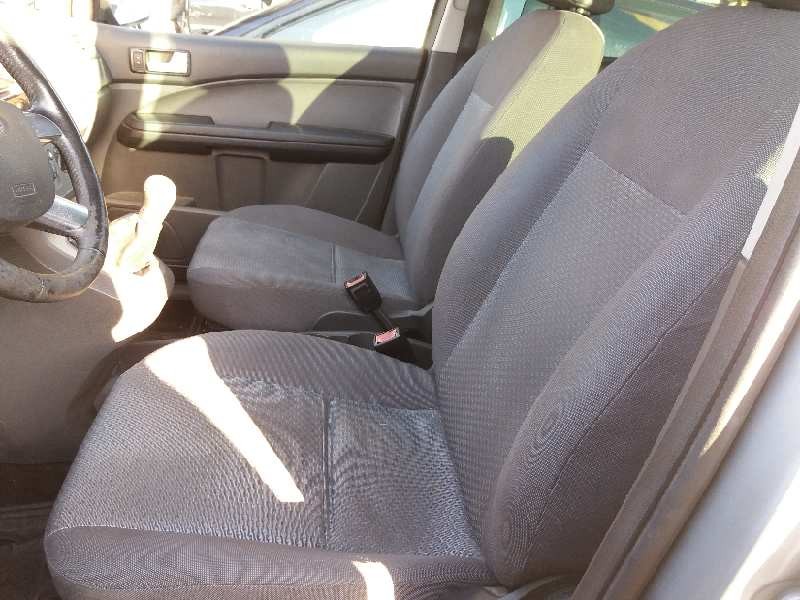 ford focus c-max (cap) trend (d)   |   06.03 - 12.07 | 2003 - 2007 | 101 cv / 74 kw del año 2003