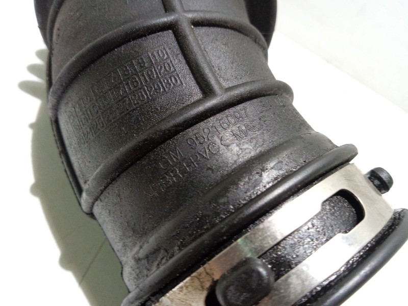 Recambio de tubo admision para chevrolet aveo berlina hatchback 1.2 cat referencia OEM IAM 95216097  